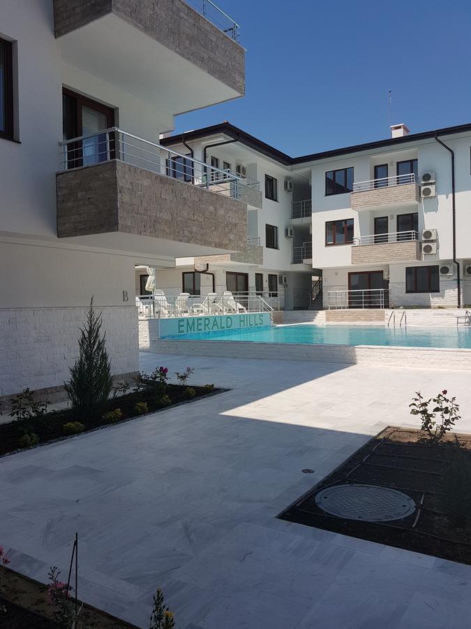 Emerald Hills Aparthotel Sozopol Exterior foto