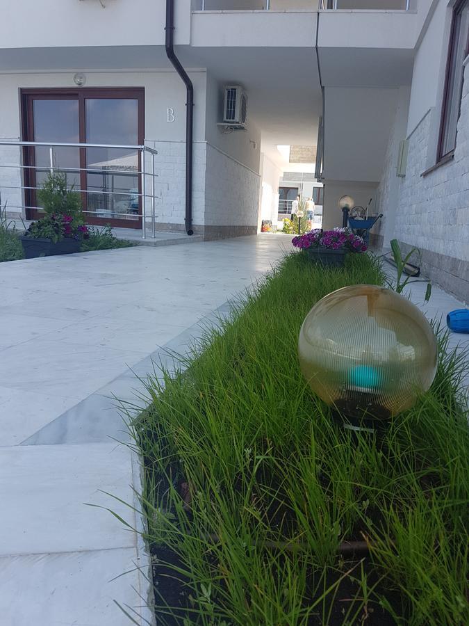 Emerald Hills Aparthotel Sozopol Exterior foto