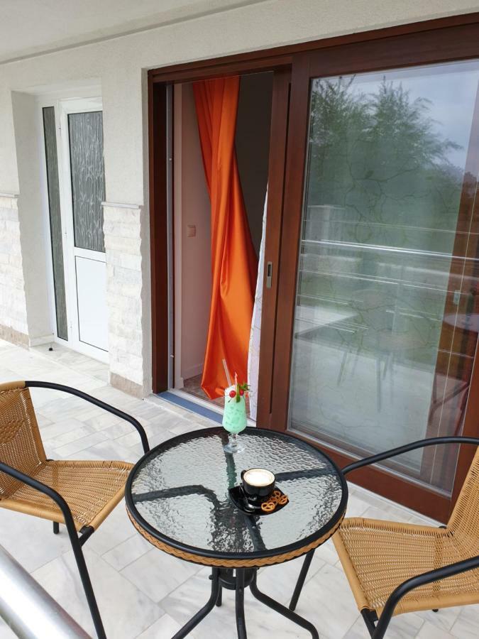 Emerald Hills Aparthotel Sozopol Exterior foto